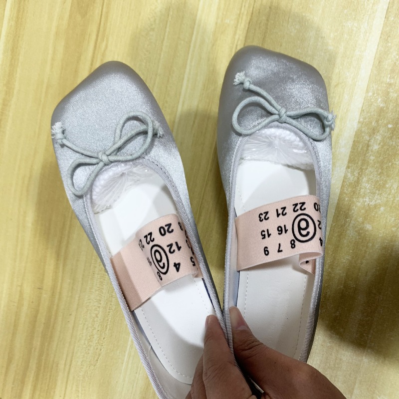 Women Fashion Designers - New Women's Mary Jane Shoes Exquisite