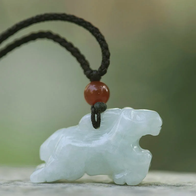 Natural Emerald Chinese Three  - огляд і ціна Women Fashion Jewellery