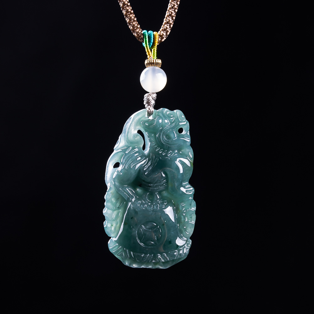 Burmese Jadeite Pixiu Pendant  - огляд і ціна Women'S Fashion Gifts