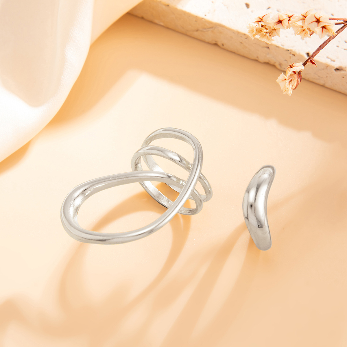 Gold Minimalist Irregular Toe  - огляд і ціна Women'S Fashion Rings Gold