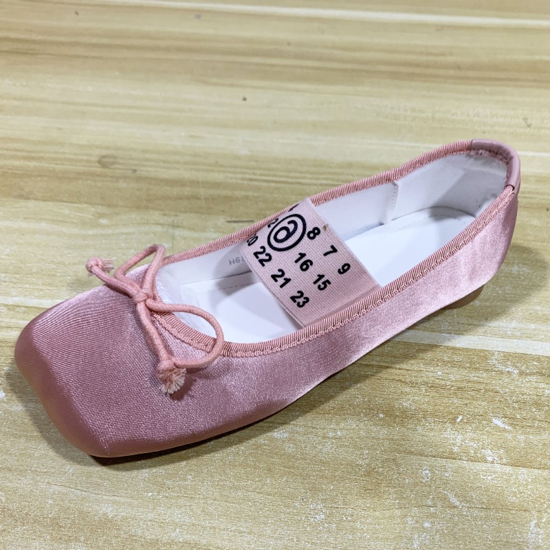 New Women's Mary Jane Shoes Ex - огляд і ціна Women Fashion Designers