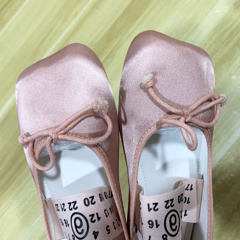 New Women's Mary Jane Shoes Ex - огляд і ціна Women Fashion Designers