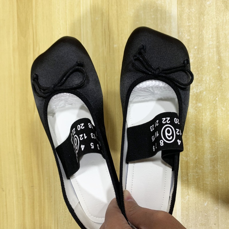 New Women's Mary Jane Shoes Ex - огляд і ціна Women Fashion Designers